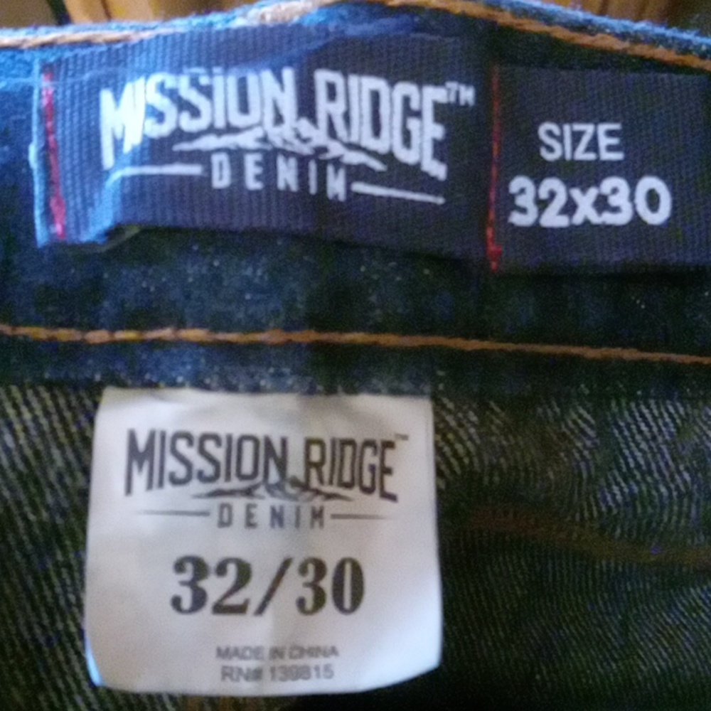 Mission Ridge jeans - Picture 3 of 3